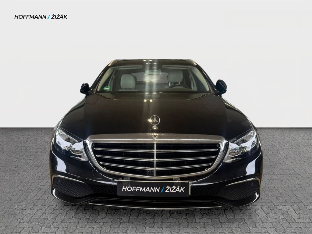 Mercedes-Benz Třídy E Kombi 2,0 l 143 kw