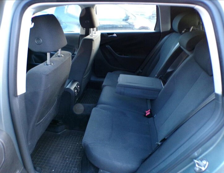 Volkswagen Passat 14