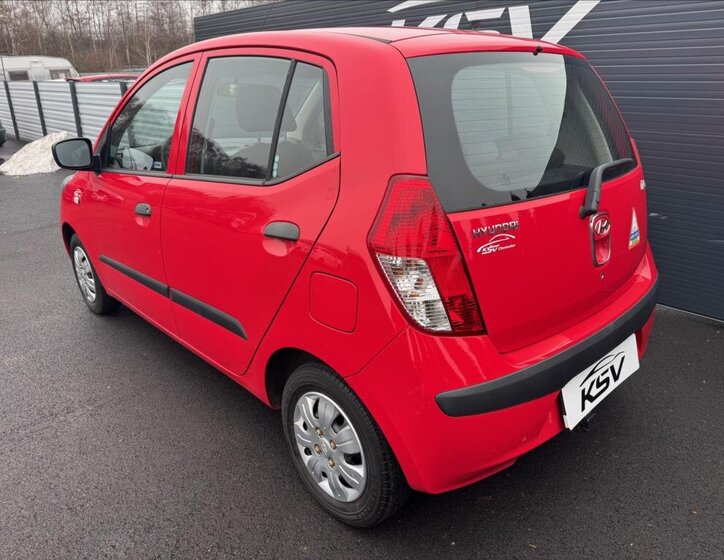 Hyundai i10 Hatchback 1,1 l 48 kw