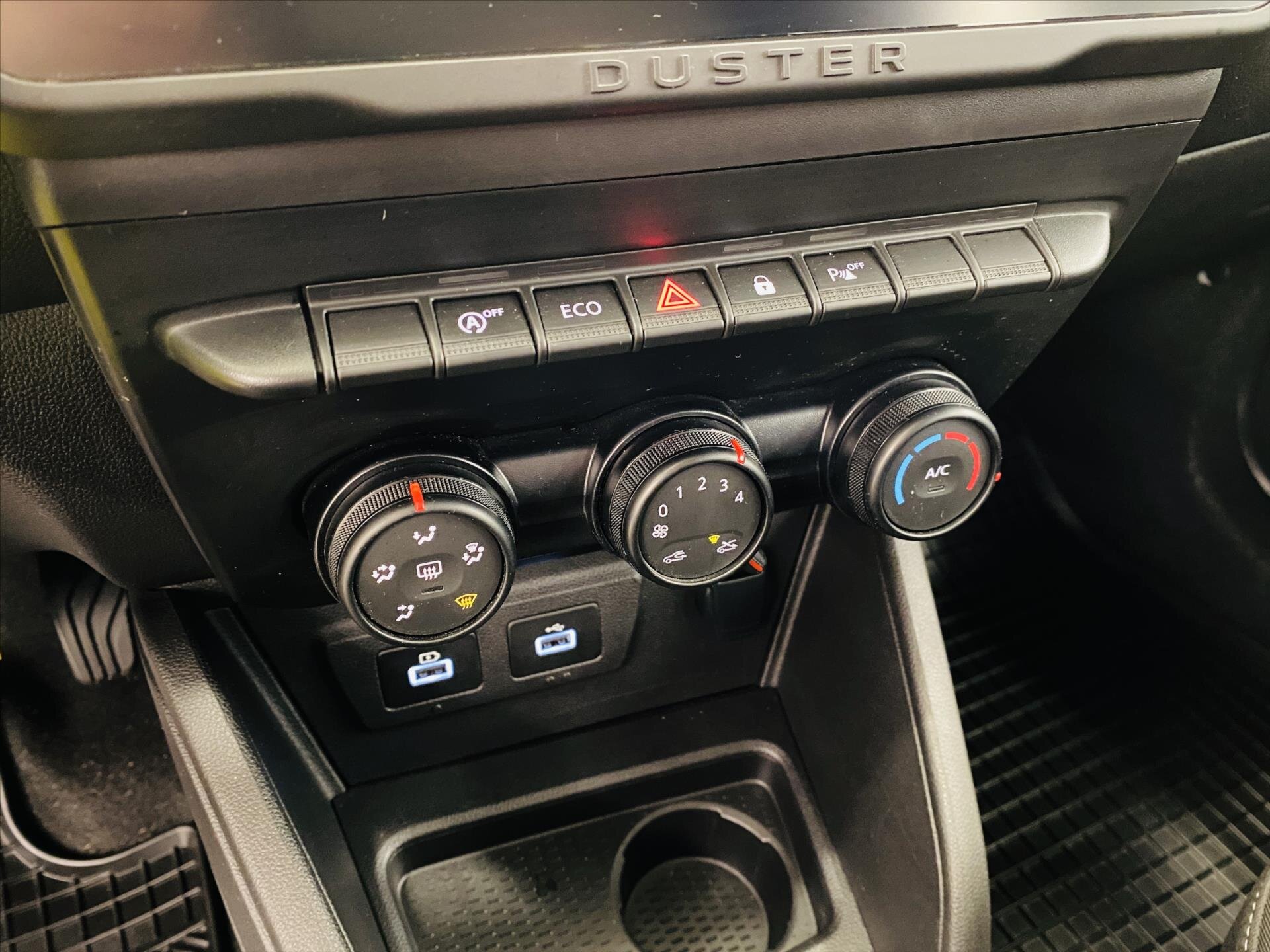 Dacia Duster SUV / Terénní 999,0 67 kw