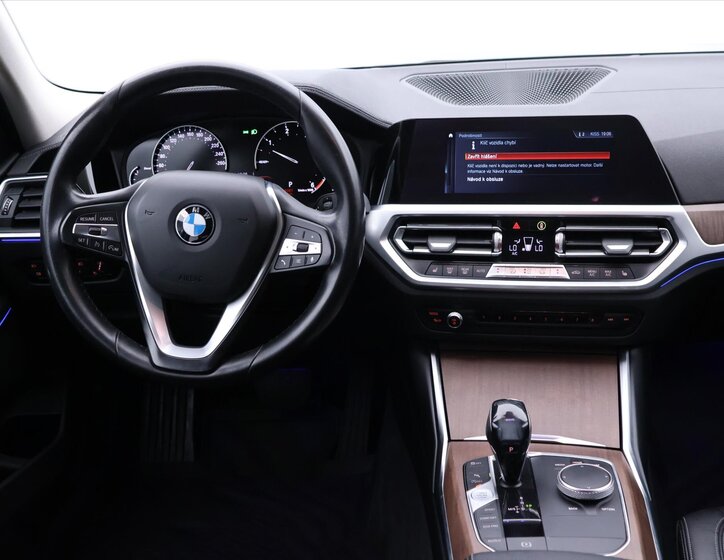 BMW Řada 3 Sedan / Limuzína 3,0 l 195 kw