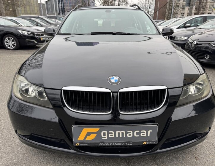 BMW Řada 3 Kombi 2,0 l 120 kw