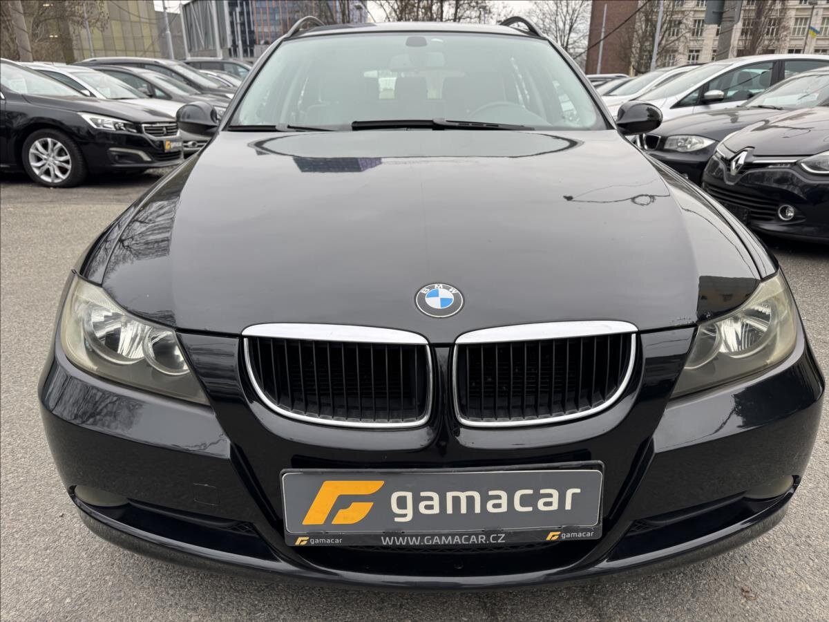 BMW Řada 3 Kombi 2,0 l 120 kw
