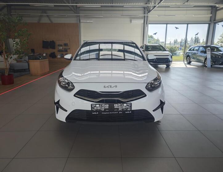 KIA Ceed 8