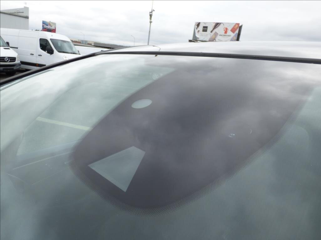 Ford S-MAX MPV 2,0 l 110 kw