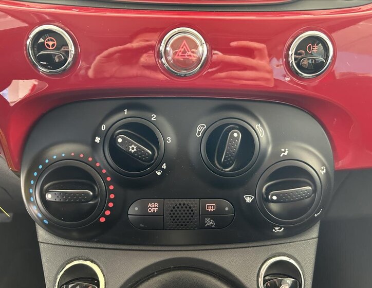 Fiat 500 Hatchback 1,2 l 51 kw