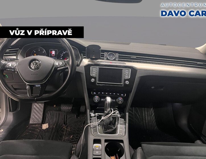 Volkswagen Passat Kombi 2,0 l 110 kw