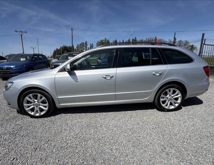 Škoda Superb Kombi 2,0 l 103 kw