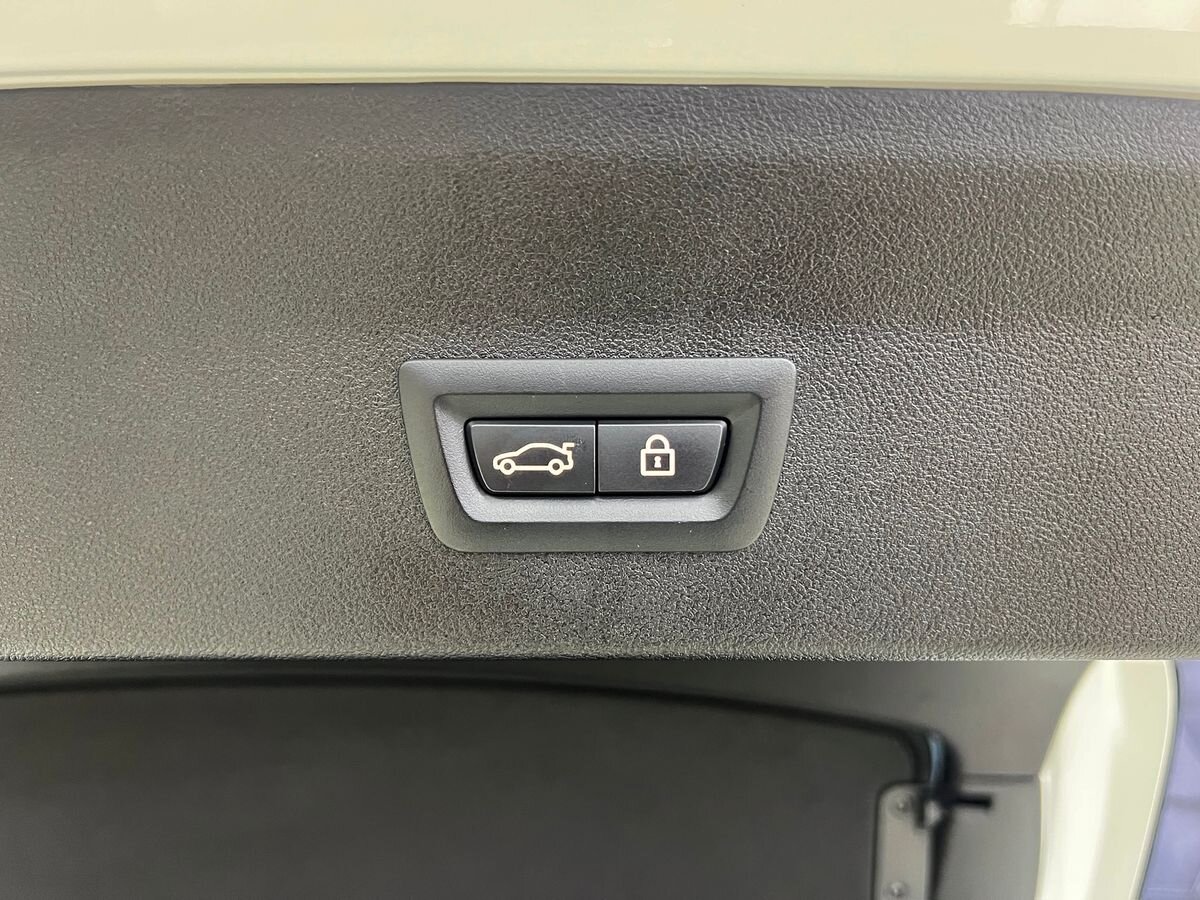 BMW X4 SUV / Terénní 3,0 l 250 kw