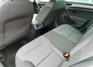 Volkswagen Golf Kombi 1,6 l 77 kw