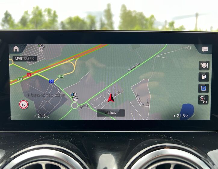 Mercedes-Benz EQB 21