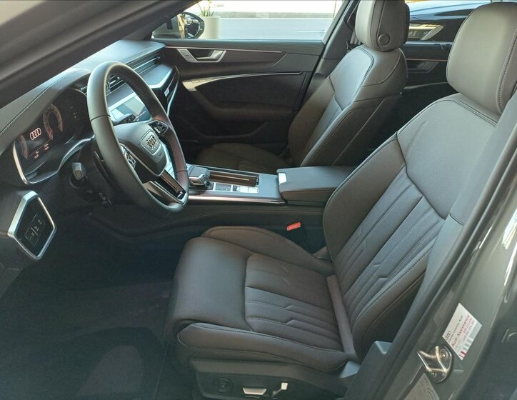 Audi A6 Allroad Kombi 3,0 l 210 kw