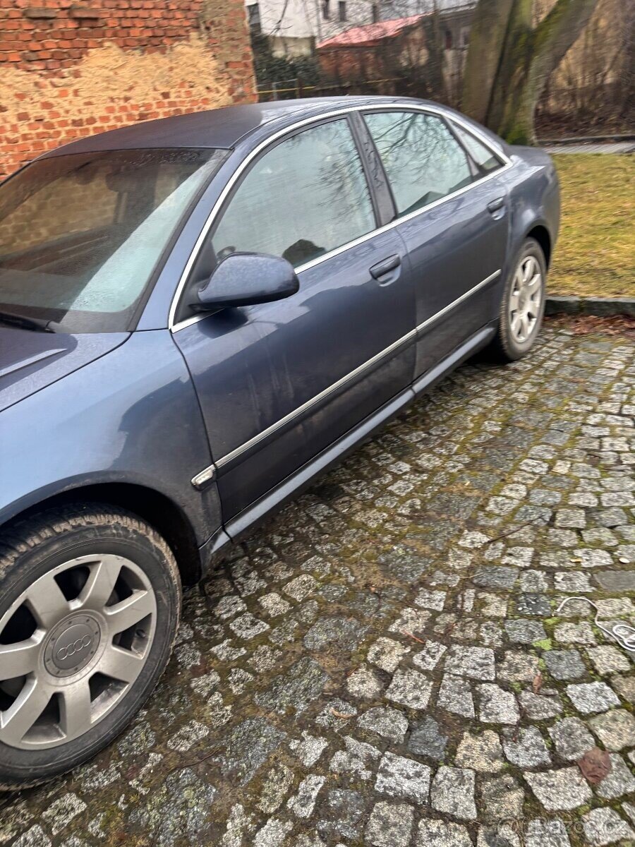 Audi A8 Sedan / Limuzína 0,0 0