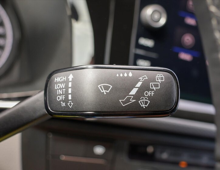 Volkswagen Transporter 22