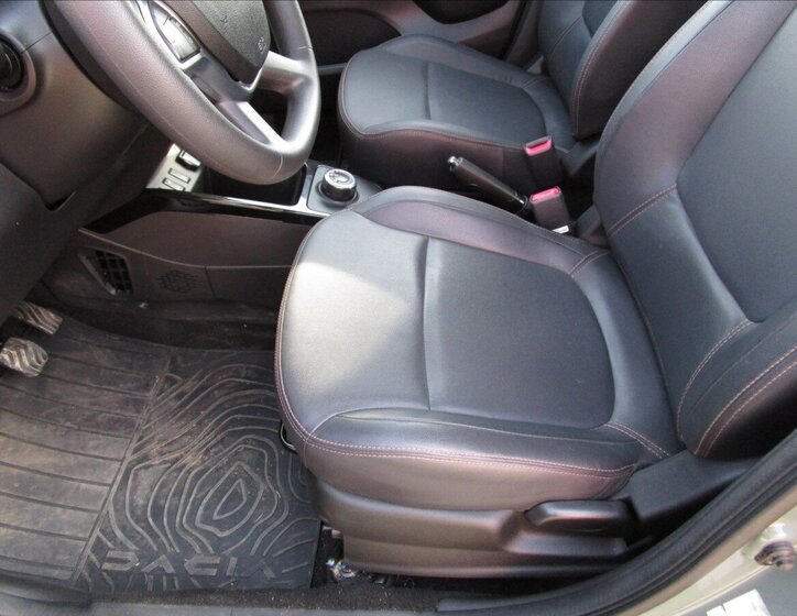 Dacia Spring Hatchback 0,0 48 kw