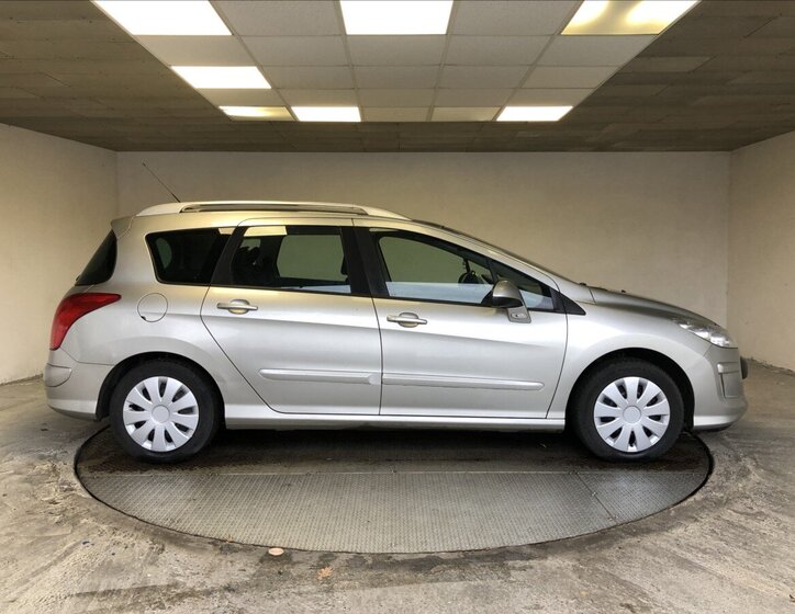 Peugeot 308 Kombi 1,6 l 88 kw
