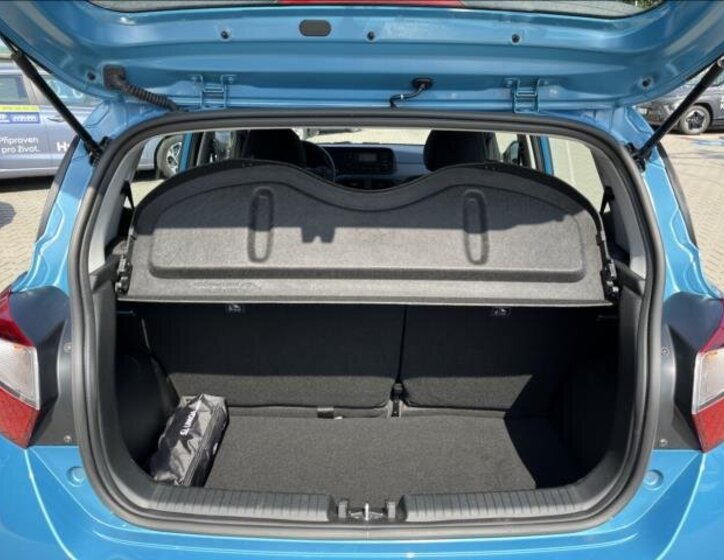 Hyundai i10 Hatchback 998,0 49 kw