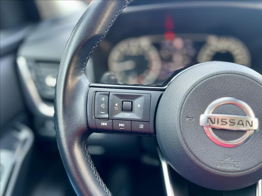 Nissan Qashqai SUV / Terénní 1,3 l 116 kw