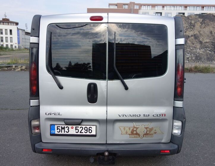 Opel Vivaro 13