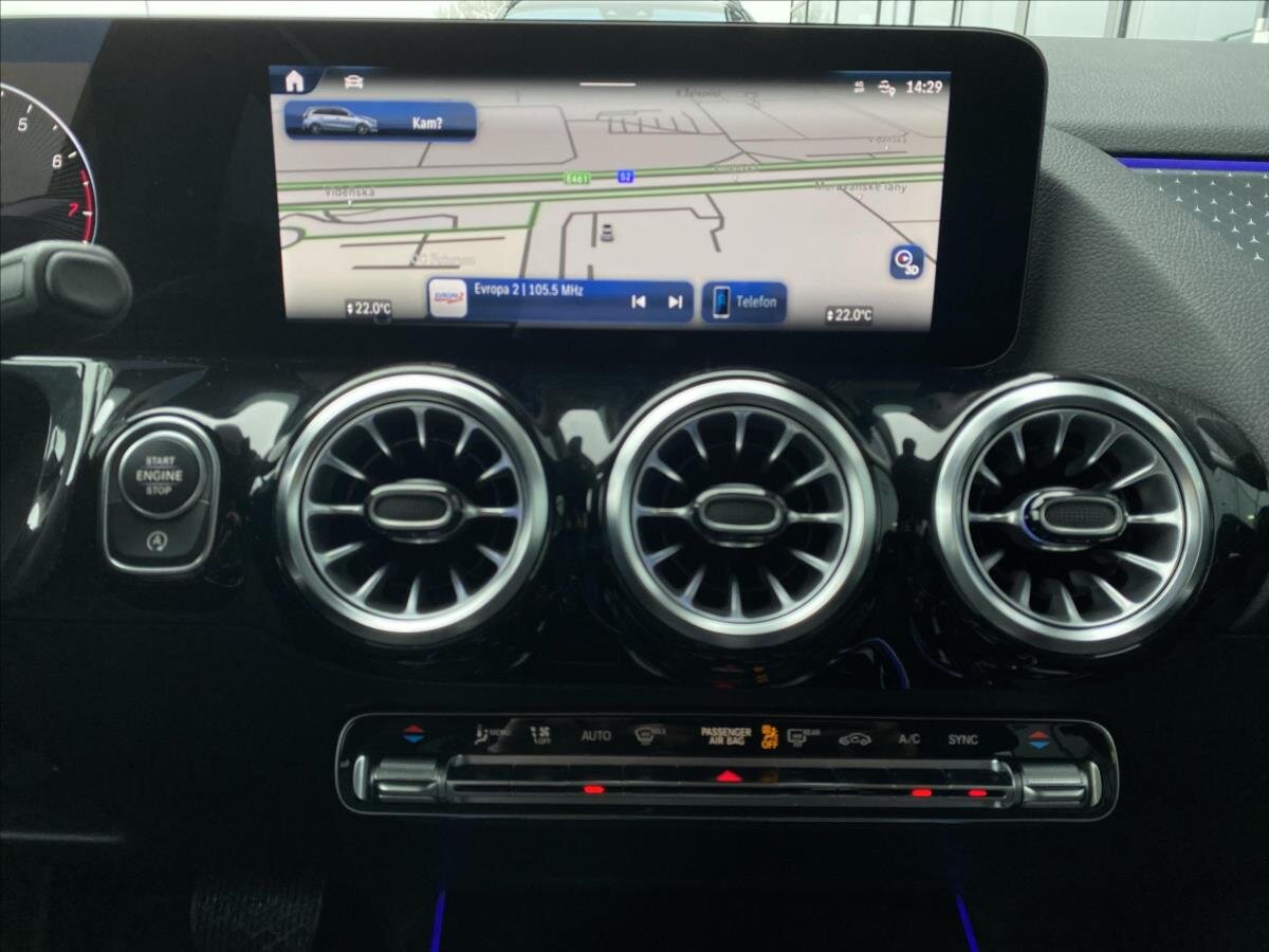 Mercedes-Benz Třídy B MPV 1,3 l 100 kw