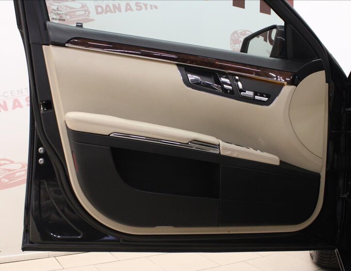 Mercedes-Benz Třídy S Sedan / Limuzína 3,0 l 190 kw