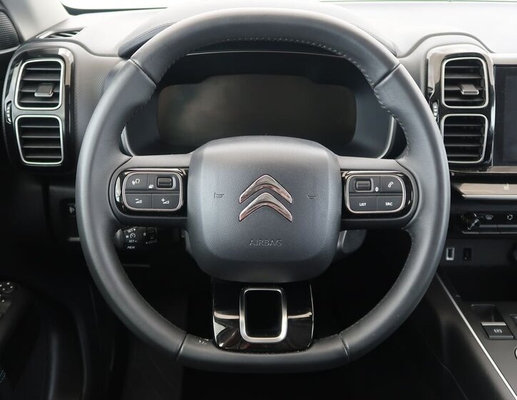 Citroën C5 Aircross SUV / Terénní 1,2 l 96 kw