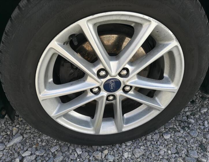 Ford Focus 18