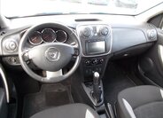 Dacia Sandero 16