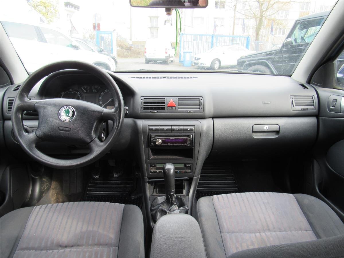 Škoda Octavia Sedan / Limuzína 1,9 l 66 kw