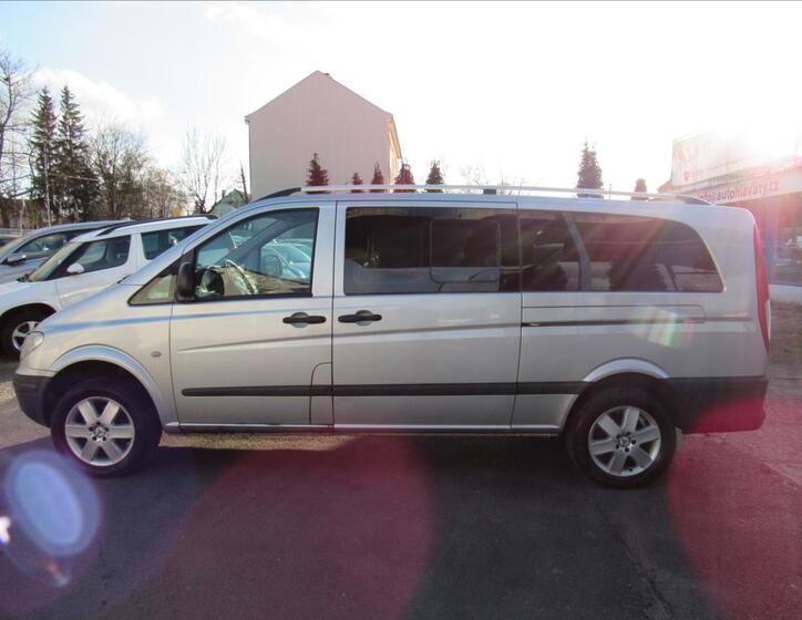 Mercedes-Benz Vito 7