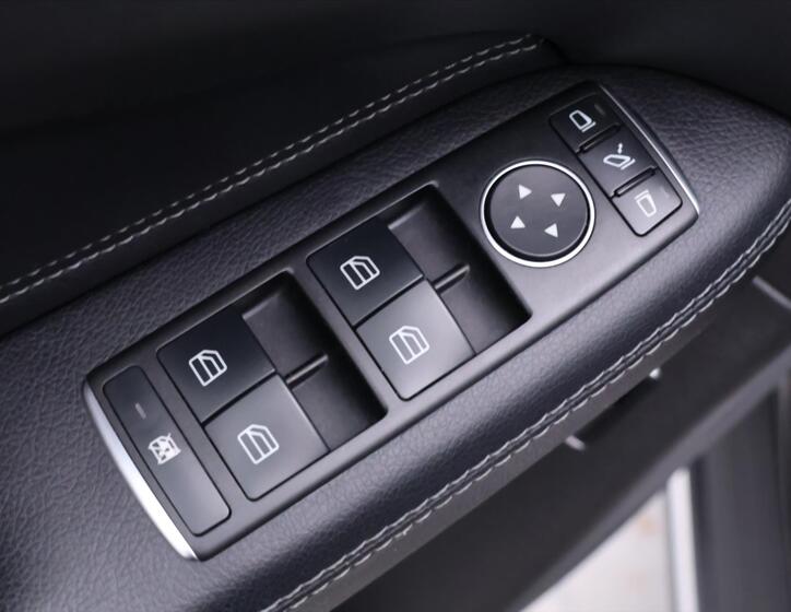 Mercedes-Benz GLE 18