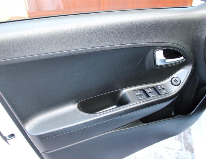 KIA Picanto Hatchback 1,2 l 62 kw