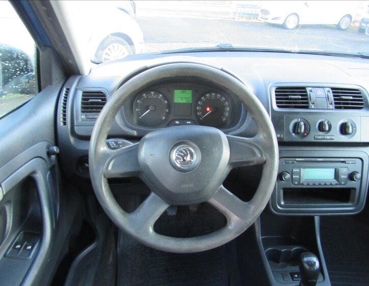 Škoda Fabia 12