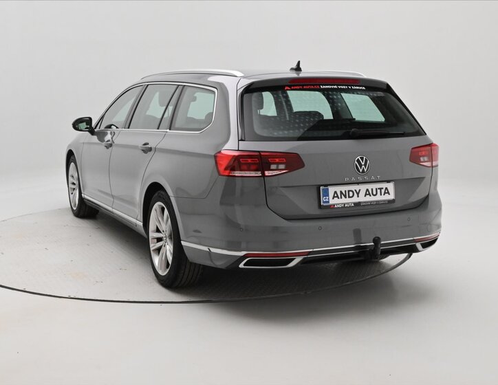 Volkswagen Passat Kombi 2,0 l 110 kw