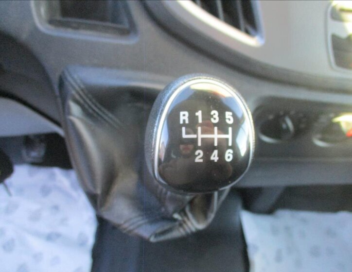 Ford Transit 17