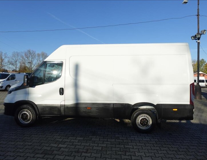 Iveco Daily Ostatní 2,3 l 100 kw