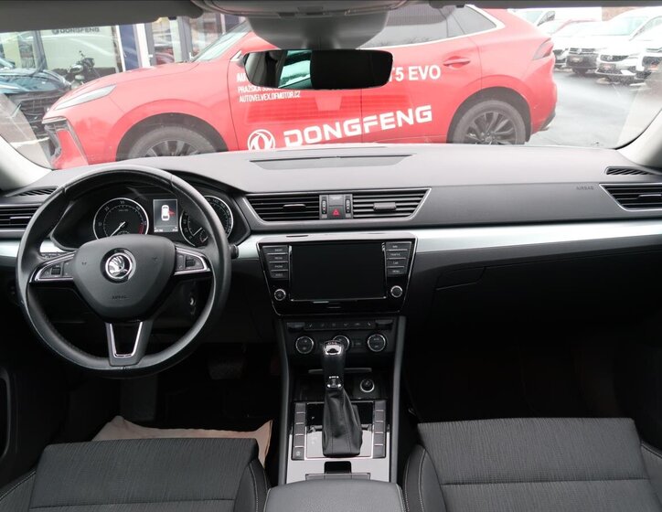 Škoda Superb Kombi 2,0 l 110 kw