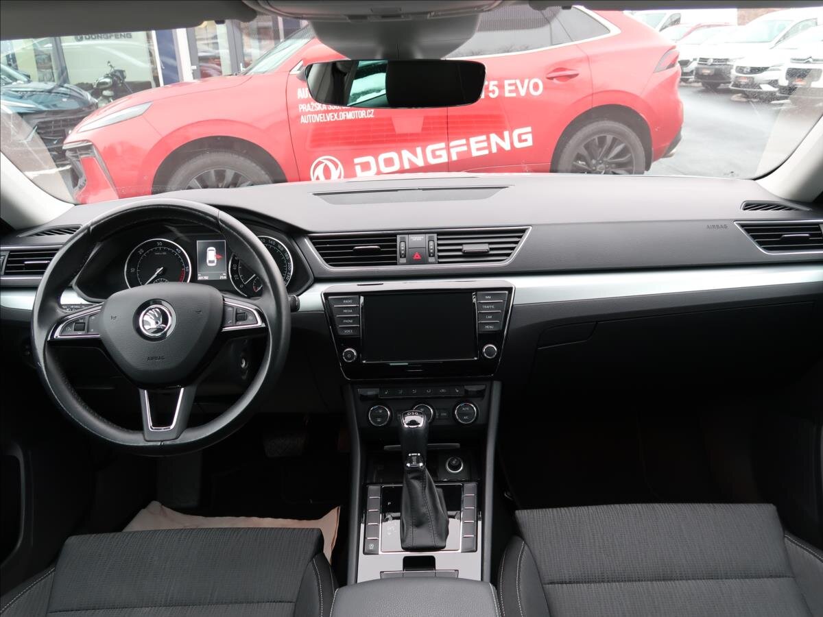 Škoda Superb Kombi 2,0 l 110 kw