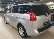 Peugeot 5008 MPV 1,6 l 88 kw