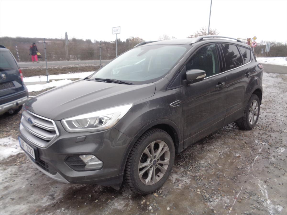 Ford Kuga SUV 1,5 l 110 kw