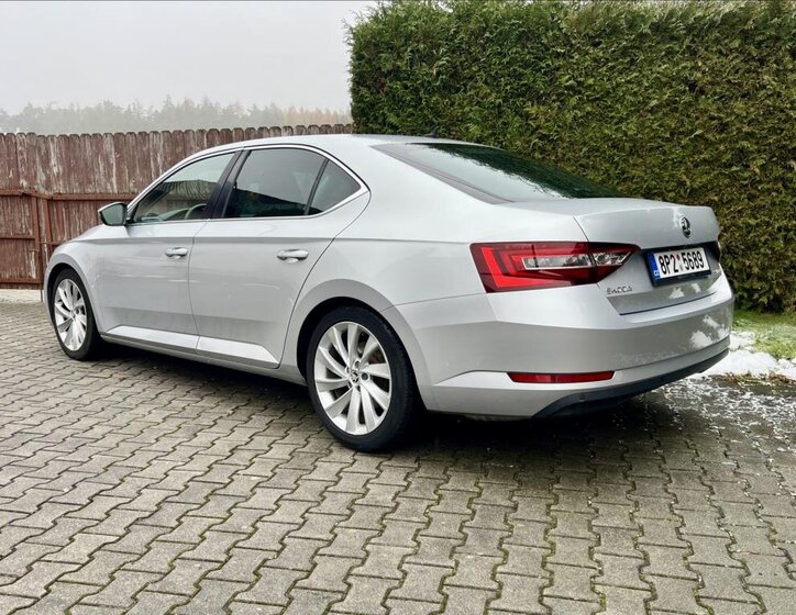 Škoda Superb 4