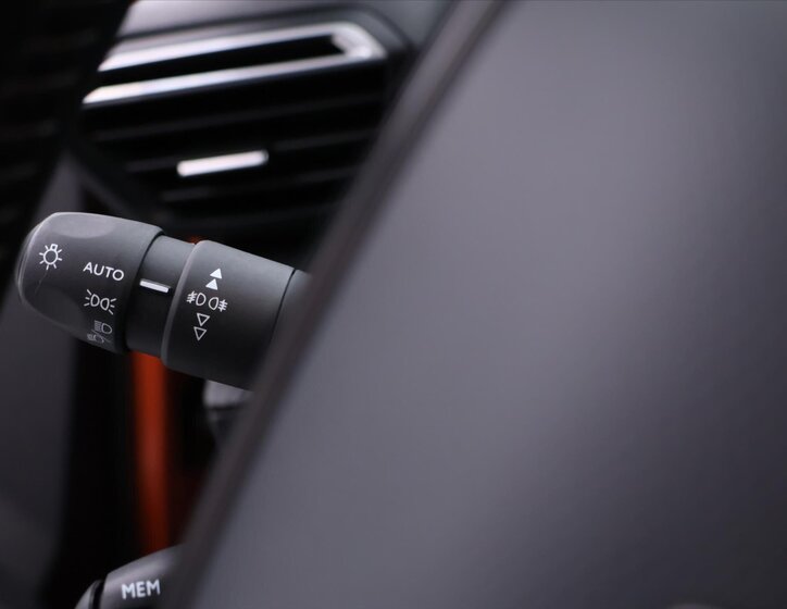 Peugeot 2008 SUV / Terénní 1,2 l 74 kw