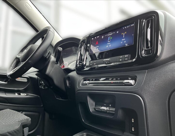 Mercedes-Benz Vito MPV 2,0 l 140 kw