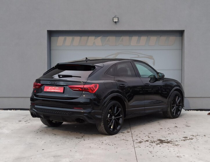 Audi RS Q3 SUV 2,5 l 294 kw
