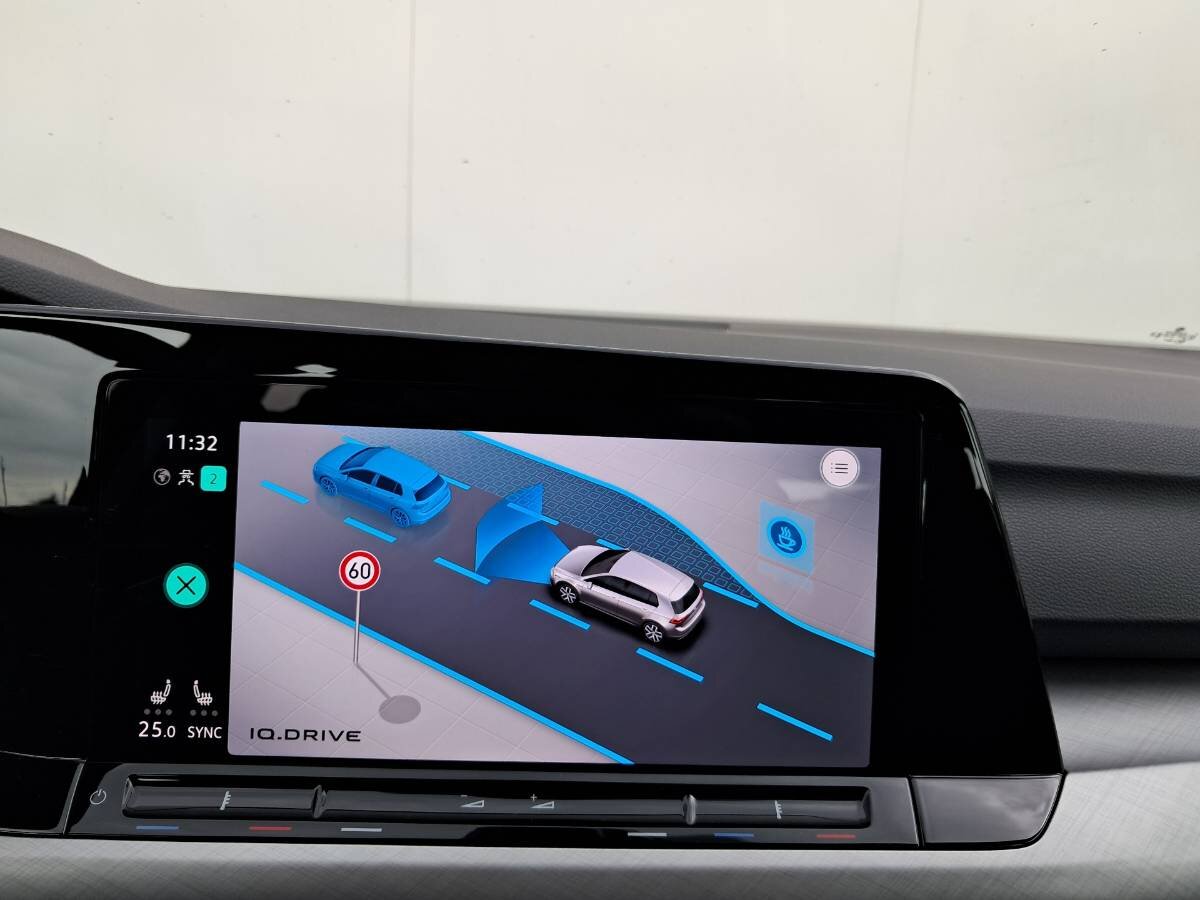 Volkswagen Golf Hatchback 999,0 81 kw