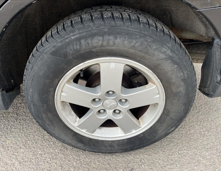 Mitsubishi Outlander 32