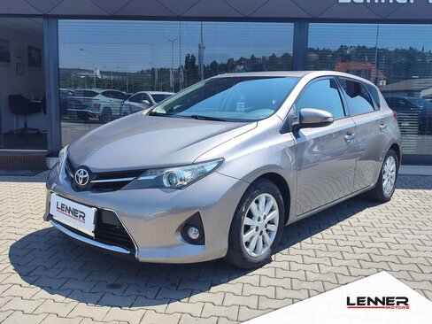 Toyota Auris Hatchback 1,6 l 97 kw