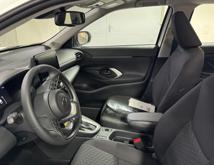 Toyota Yaris Cross SUV 1,5 l 68 kw