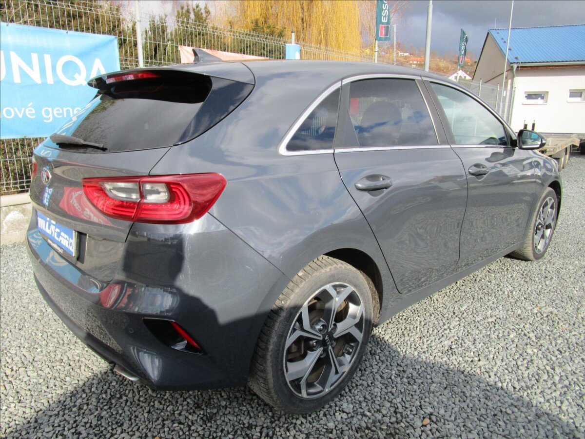 KIA Ceed Hatchback 1,4 l 103 kw