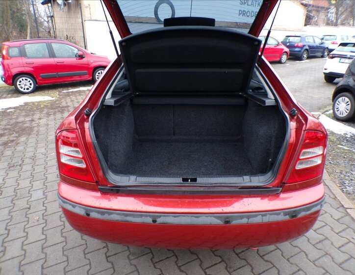 Škoda Octavia Liftback 1,6 l 75 kw